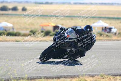 media/Oct-15-2023-TrackXperience (Sun) [[85198ff50b]]/Group 3/session 4 turn 3/